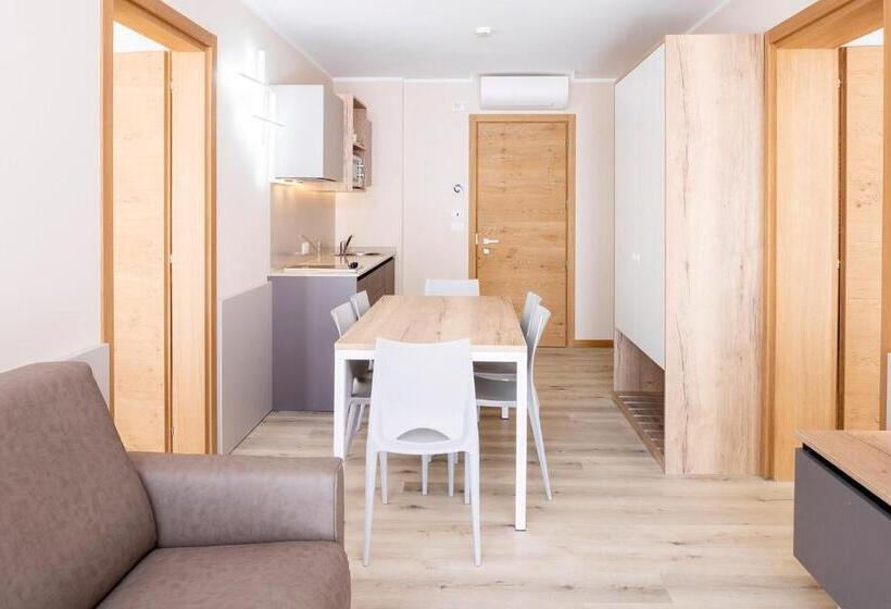豪华两卧室公寓, Residence Parco Del Garda
