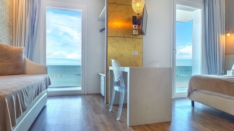 Студия Стандарт Вид на Море, Bell Suite