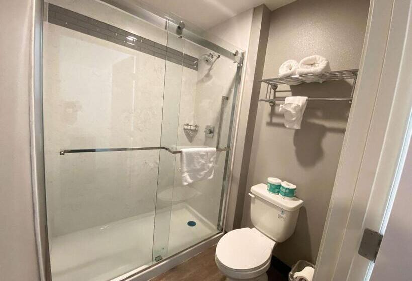 Номер Deluxe Кровать Кинг, Motel 6bellflower, Ca  Los Angeles