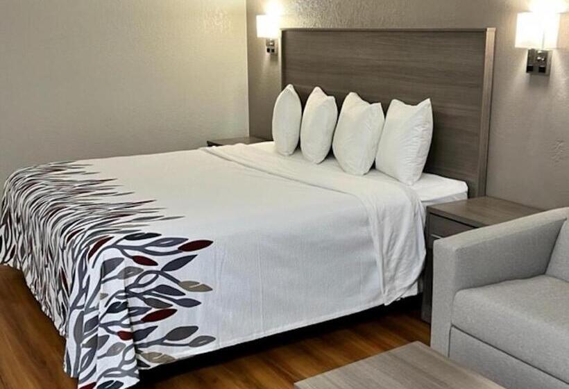 Номер Superior Кровать Кинг, Red Roof Inn Greencastle South   Cloverdale