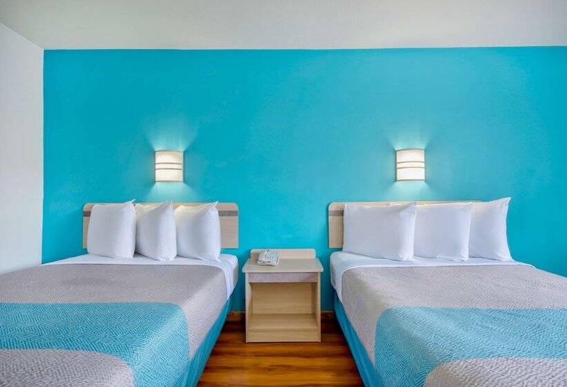 带2个双人床的标准工作室, Motel 6  Georgetown, Ky  Lexington North