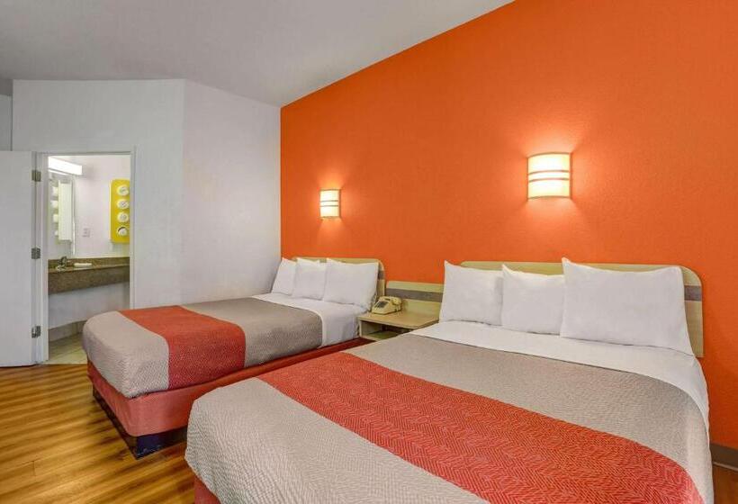 4인용 스탠다드 룸, Motel 6 Lemoore, Ca