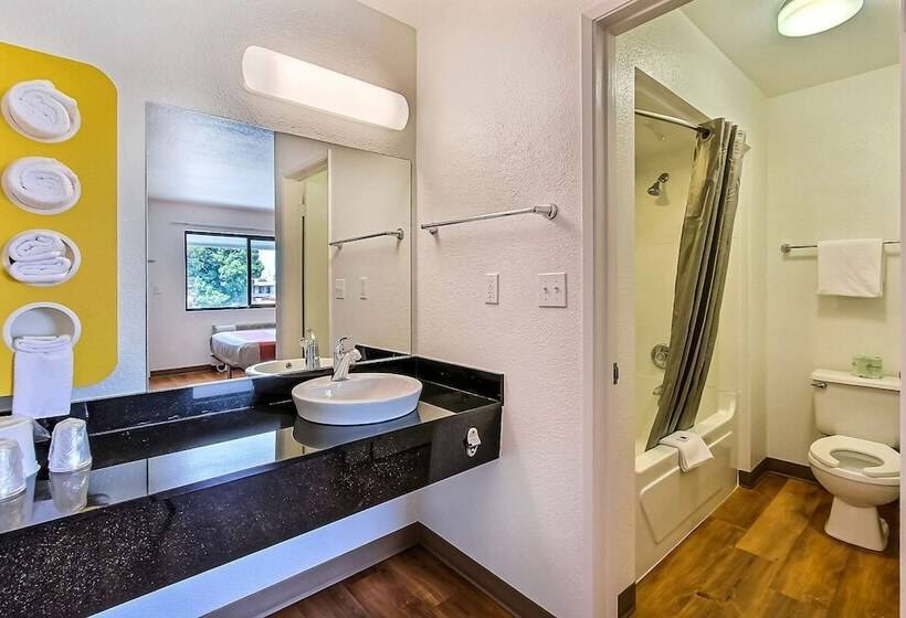 스탠다드 룸 더블 침대 2개, Motel 6 Sunnyvale, Ca   South