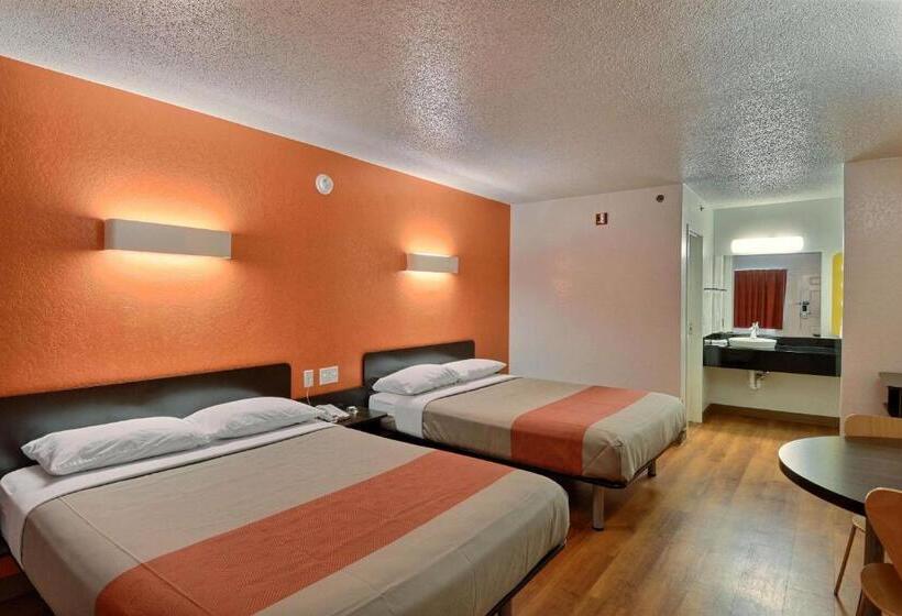 Номер Стандарт, Motel 6tewksbury, Ma  Boston