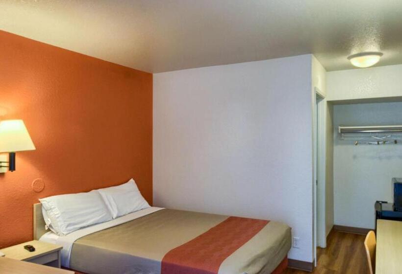 장애인을 위한 스탠다드 룸, Motel 6everett, Wa  North