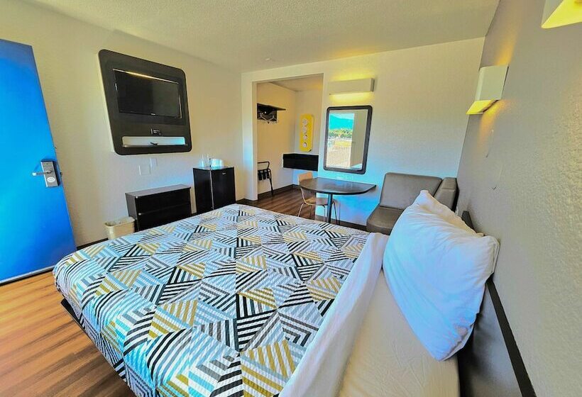 Номер Deluxe, Motel 6palm Desert, Ca  Palm Springs Area