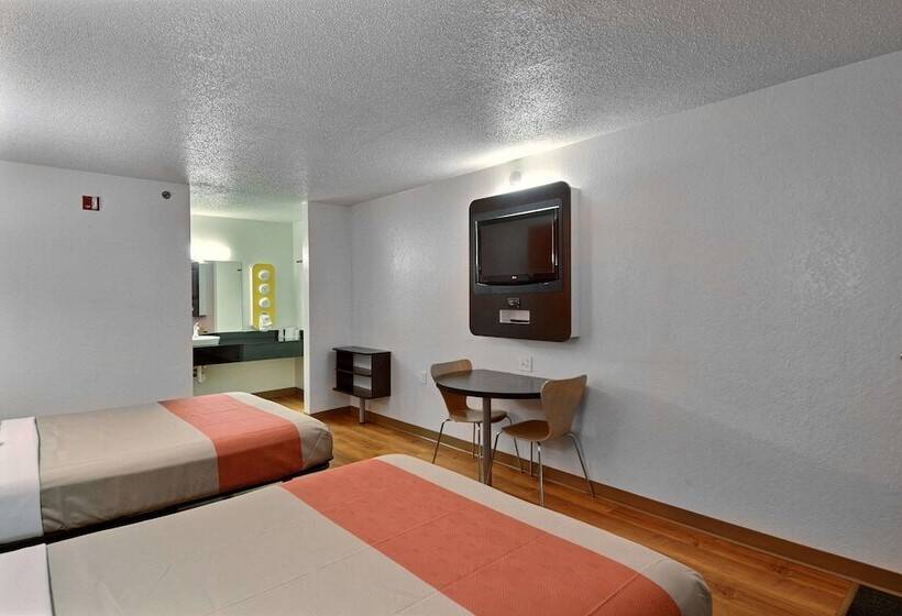 Номер Deluxe, Motel 6tewksbury, Ma  Boston