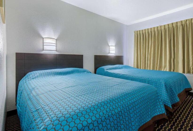 Номер Стандарт 2 Двуспальные Кровати, Rodeway Inn Winston Salem Route 52