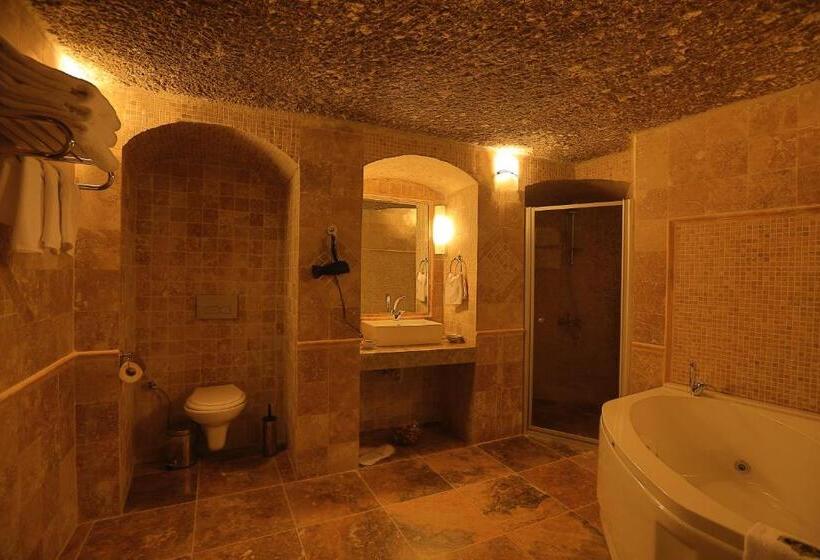 سوییت, Grand Cave Suites
