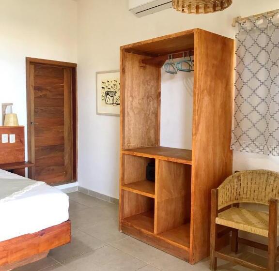 اتاق لوکس با تخت بزرگ, Casa Torito Mermejita