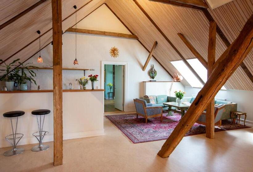 Номер Стандарт Индивидуальный Совместная Ванная, Avalonbnb
