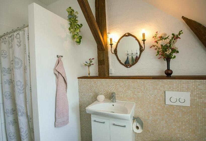 غرفة قياسية فردية حمام مشترك, Avalonbnb