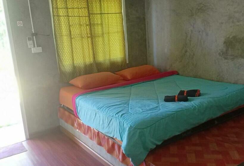 اتاق استاندارد, Koh Mak Homestay