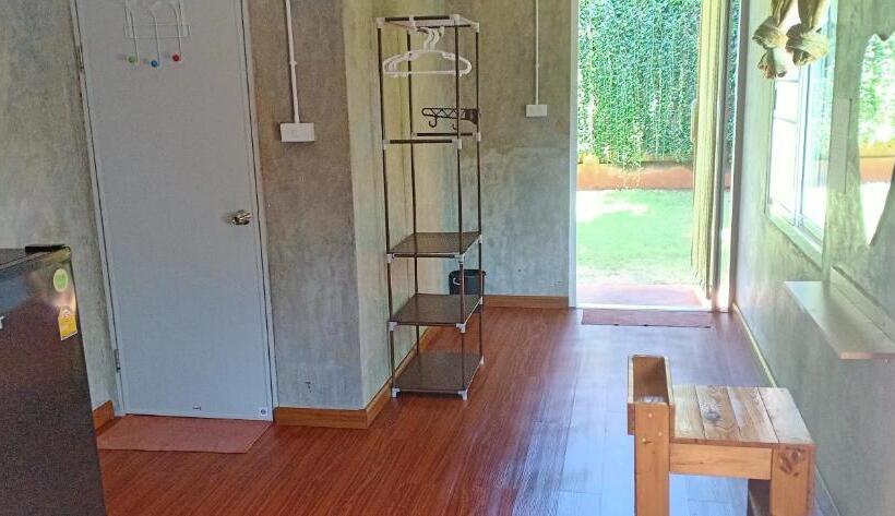 اتاق استاندارد, Koh Mak Homestay
