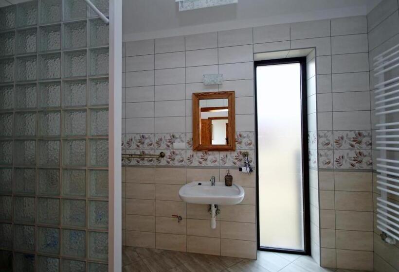Номер Стандарт, Gościniec Horb