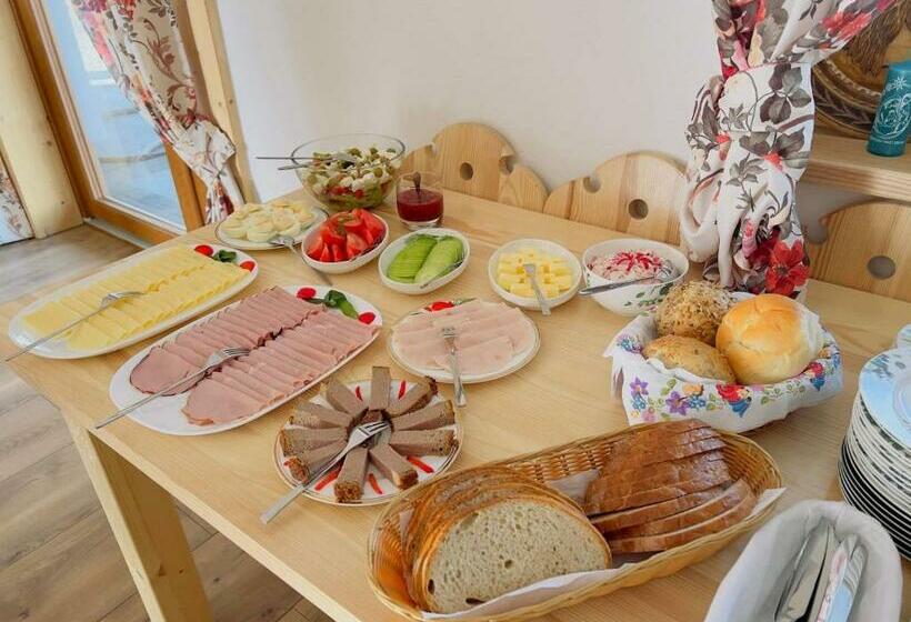 Номер Стандарт Трехместный, Tarasówka U Zająca