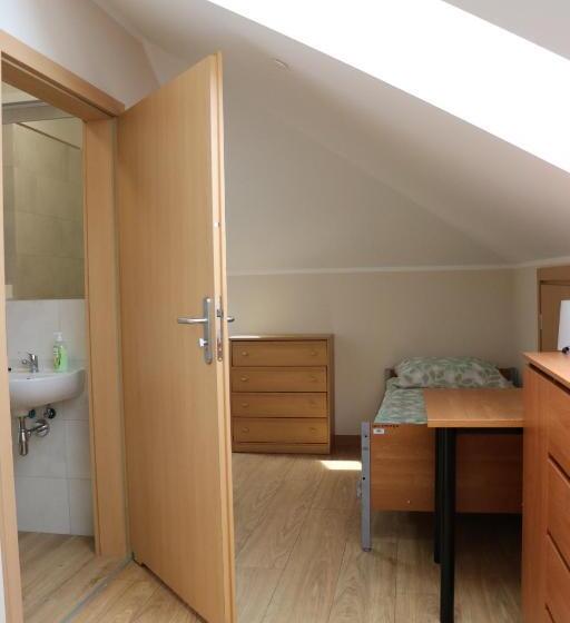 اتاق استاندارد, Dom Studenta Pans   Akademik, Hostel
