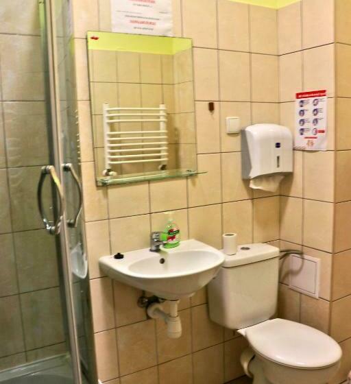 اتاق استاندارد, Dom Studenta Pans   Akademik, Hostel