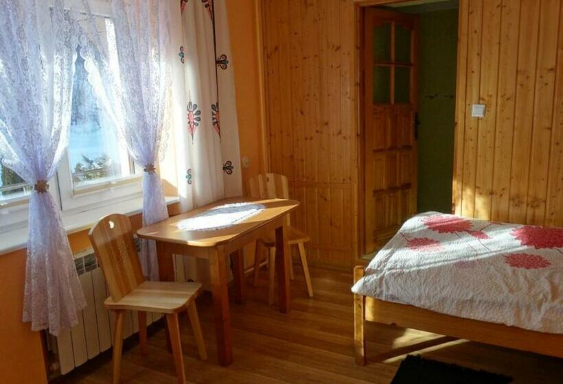Номер Стандарт, Noclegi Przy Szlaku