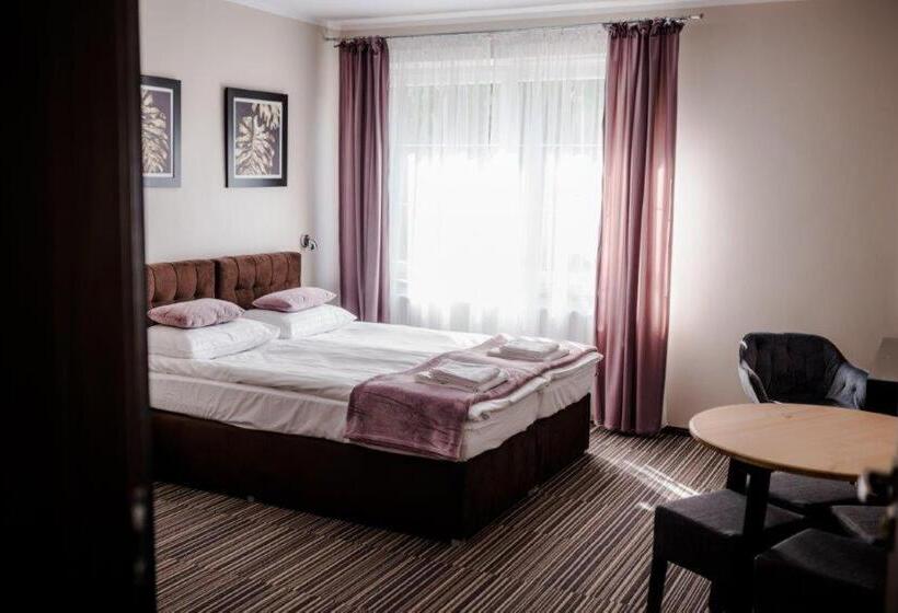 اتاق استاندارد چهار تخته, Villa Paula