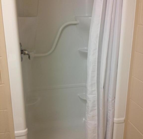 침실 2개 스위트, Residence & Conference Centre   Sudbury North