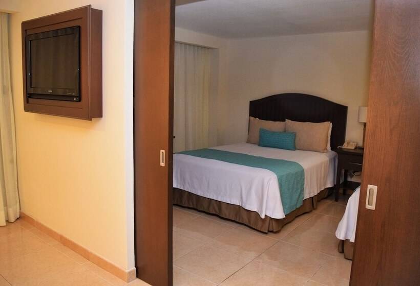 Люкс Вид на Море, Astur Hotel & Residence
