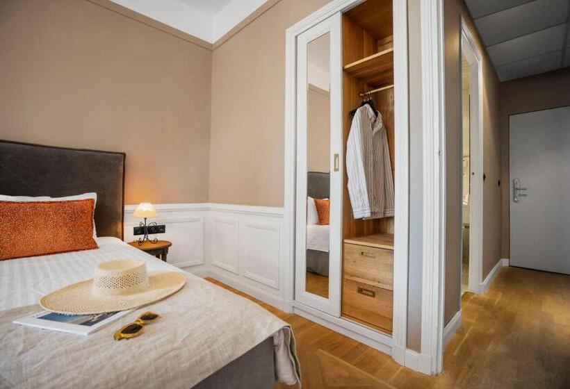 Номер Стандарт, Langley Resort Napoléon Bonaparte