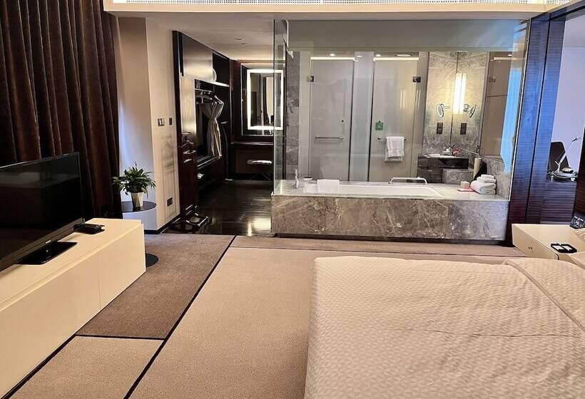سوییت لوکس, Wyndham Garden Yuhuan Downtown
