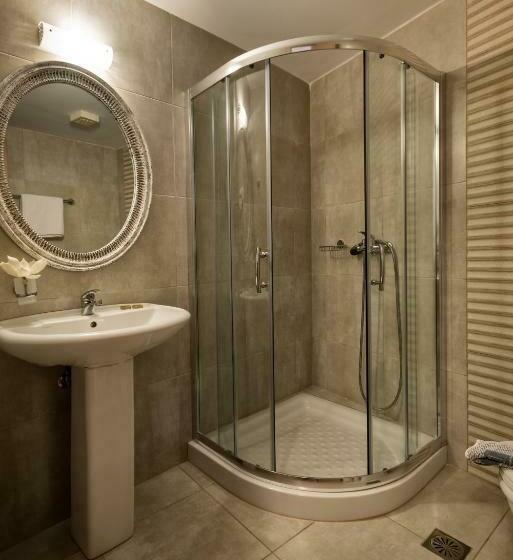 استودیوی استاندارد, Mirtilos Studios & Apartments