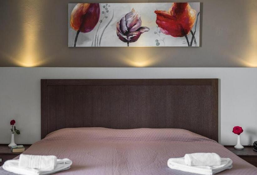 استودیوی سوپریور, Mirtilos Studios & Apartments