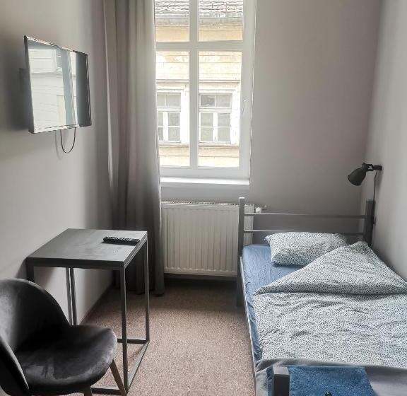 غرفة قياسية فردية حمام مشترك, Bemma Apart Hostel