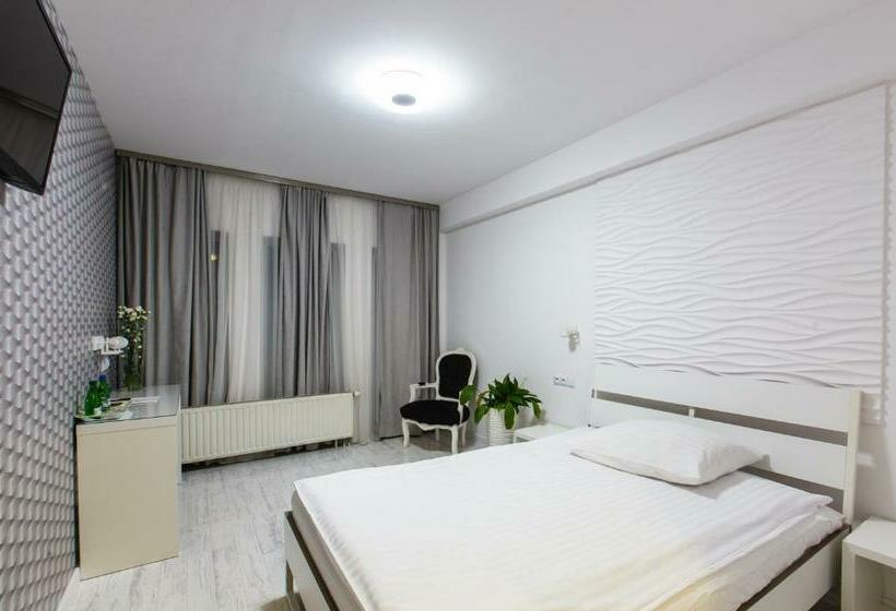 Классический Номер, Glamour   Restaurant & Spa