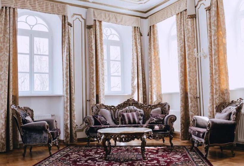 Апартаменты 1 Спальня, Pałac Chojnata