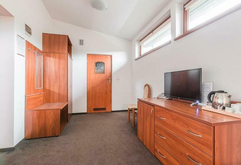 اتاق استاندارد چهار تخته, Wołosań B&b