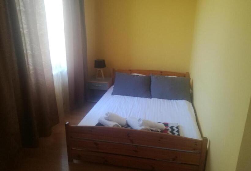 Номер Deluxe, Restauracja   Hotel Nova