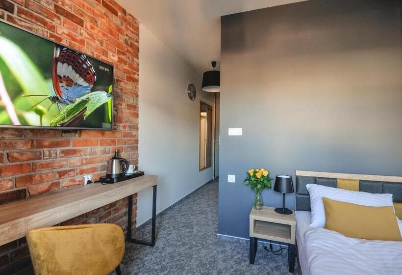 اتاق استاندارد یک نفره, Apartamenty Gostyń