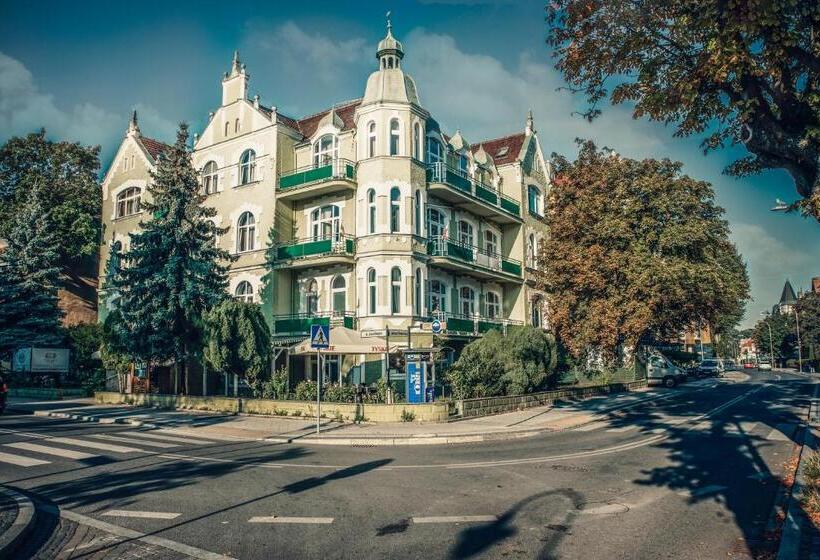 Номер Стандарт, Dom Zdrojowy Amber
