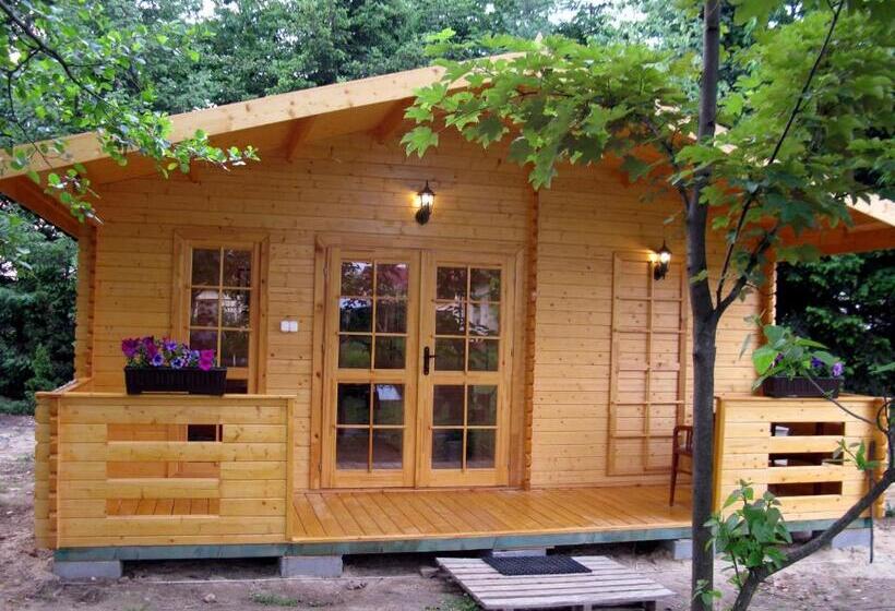 Дом 1 Спальня, Pensjonacik Ogrody