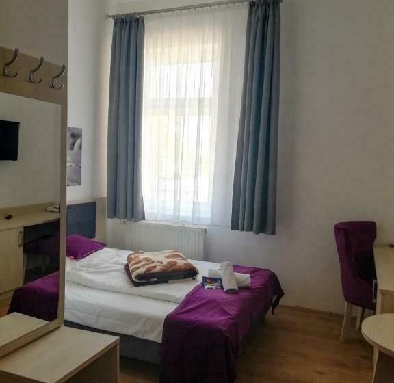 اتاق استاندارد یک نفره, Dobrzyński Resort Topaz