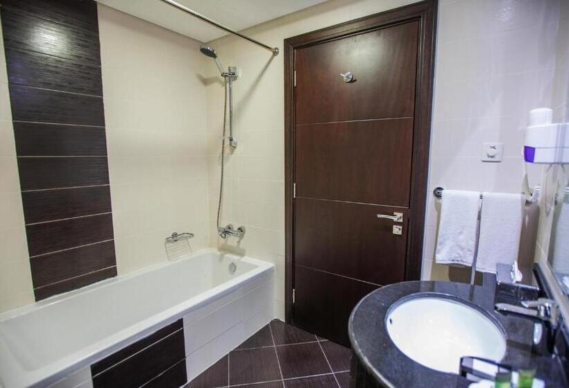 Номер Deluxe, Grand Villaggio Hotel Abu Dhabi