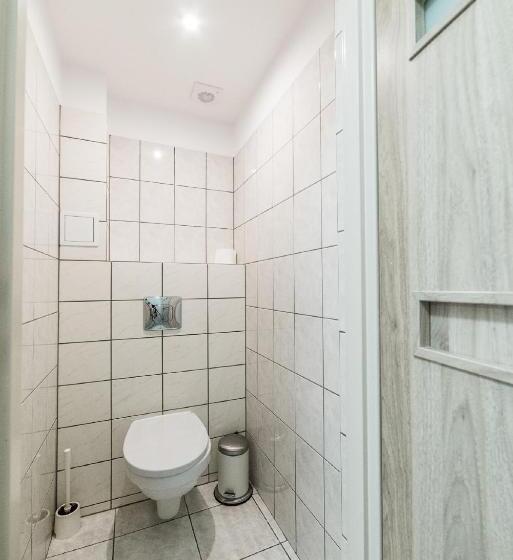 سرير فى غرفة مشتركه, Hostel Filip 2