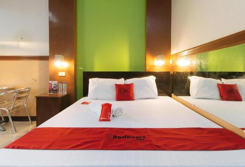 Номер Deluxe, Reddoorz Plus Near Municipality Of Luisiana Laguna