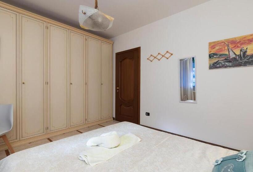 Standard room with outdoor bath, Casa Stella Malpensa
