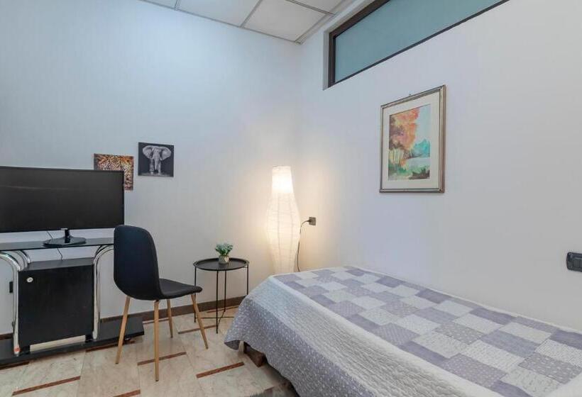 اتاق استاندارد یک نفره, Casa Stella Malpensa