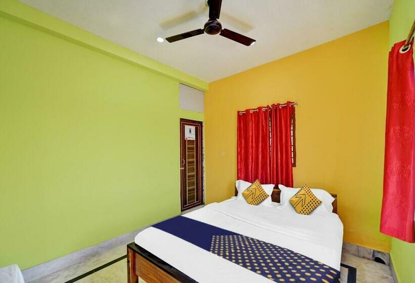 חדר קלאסי לשלושה, Spot On Hotel Shree Krishna