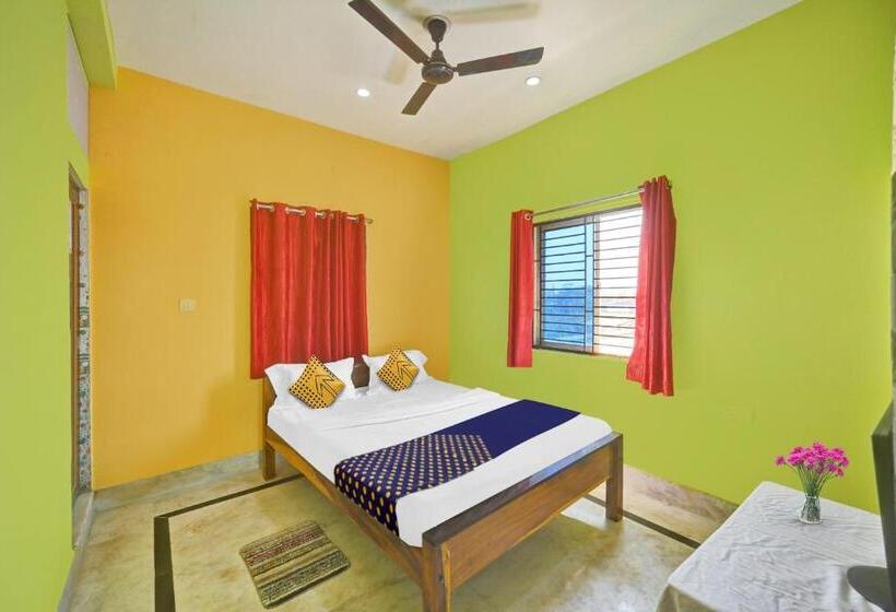 חדר קלאסי לשלושה, Spot On Hotel Shree Krishna