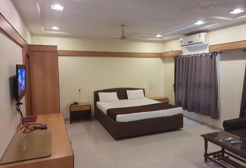 Трехместный Номер Классика, Spot On 80793g Abhay Guest House