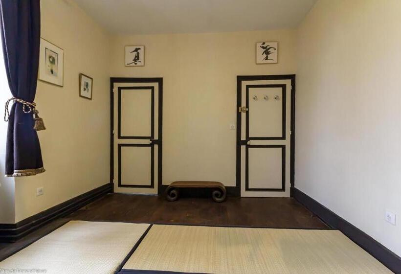 اتاق استاندارد, Bonjour Guesthouse