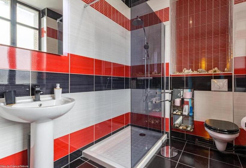 اتاق راحتی, Bonjour Guesthouse