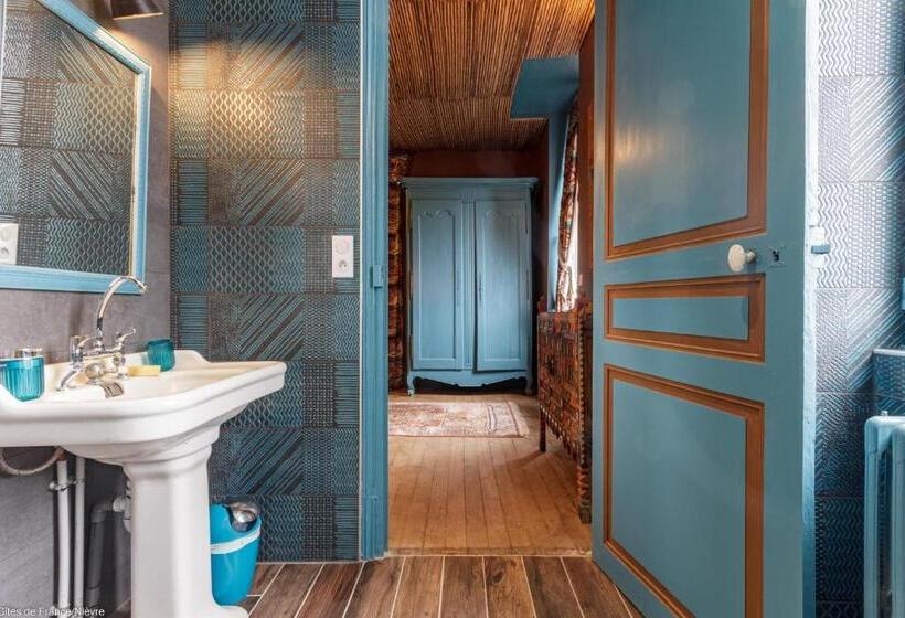 اتاق لوکس, Bonjour Guesthouse